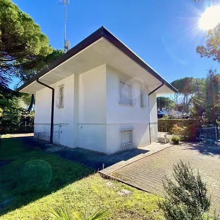 Fausti Villa *